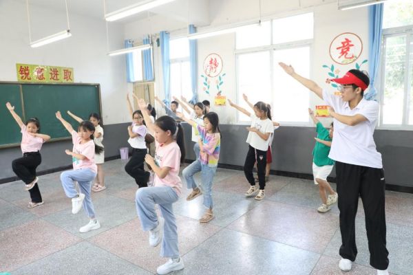 武术学习。gg999策略手机白菜供图